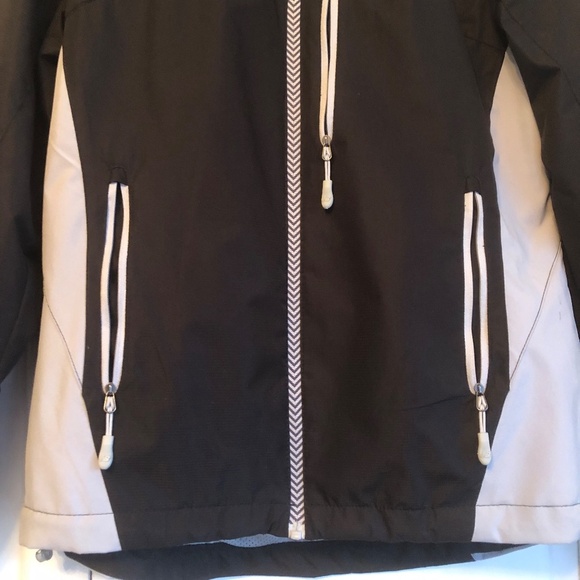 Women's New Balance Jacket Size S Black w/zippered pockets - Picture 9 of 14